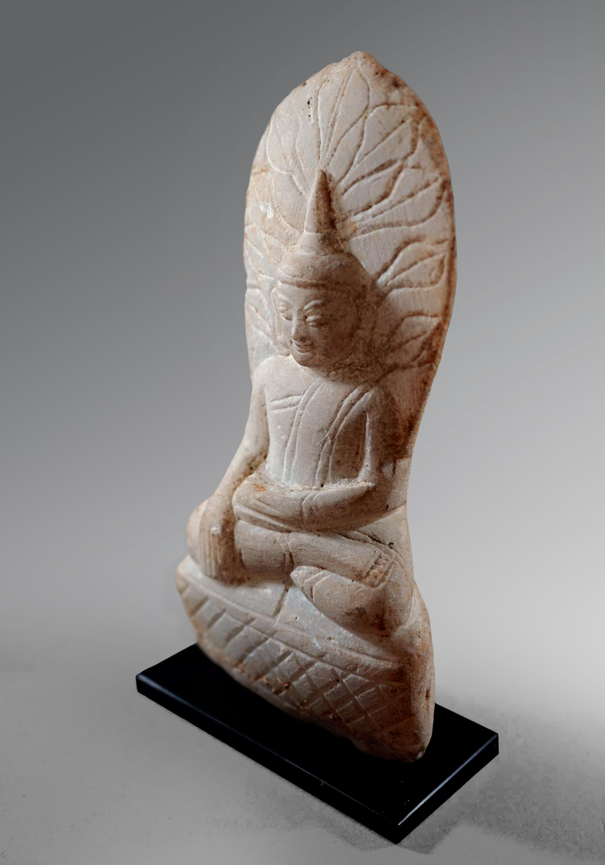 G717.6 A charming alabaster Buddha beneath the Bodhi tree 2.JPG resize